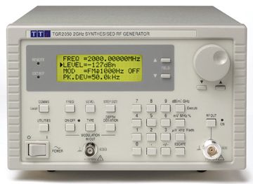 150kHz 到 2G MHz射频信号发生器，调频，调幅，脉冲调整，-127dBm~~7dBm动态范围。