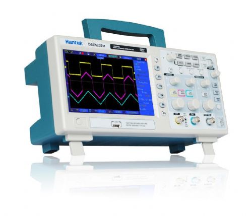 1GSa/s的实时采样率和25GSa/s的等效采样率
• 带宽25MHz—200MHz，1M的存储深度
• 强大的触发功能
• 集成USB Host，支持U盘存储、USB接口系统升级
